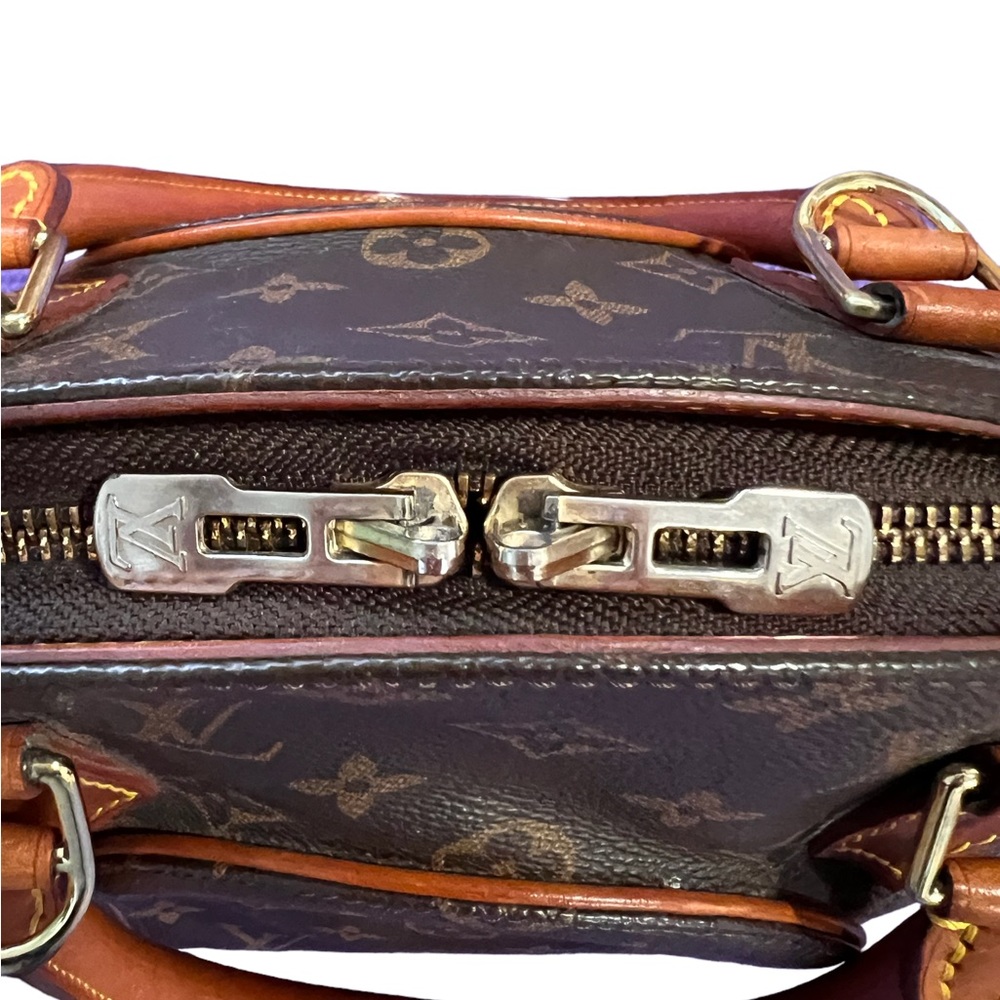 Authentic Vintage Louis Vuitton Monogram Ellipse PM Handbag - Picture 10 of 17